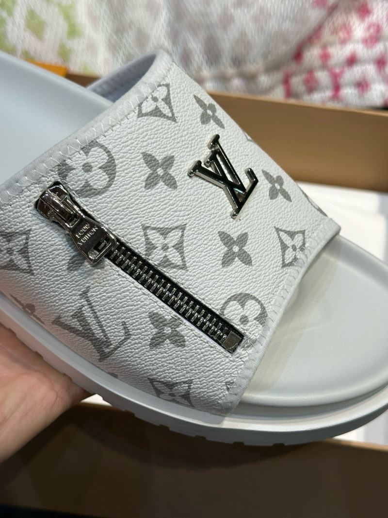 Louis Vuitton Slippers